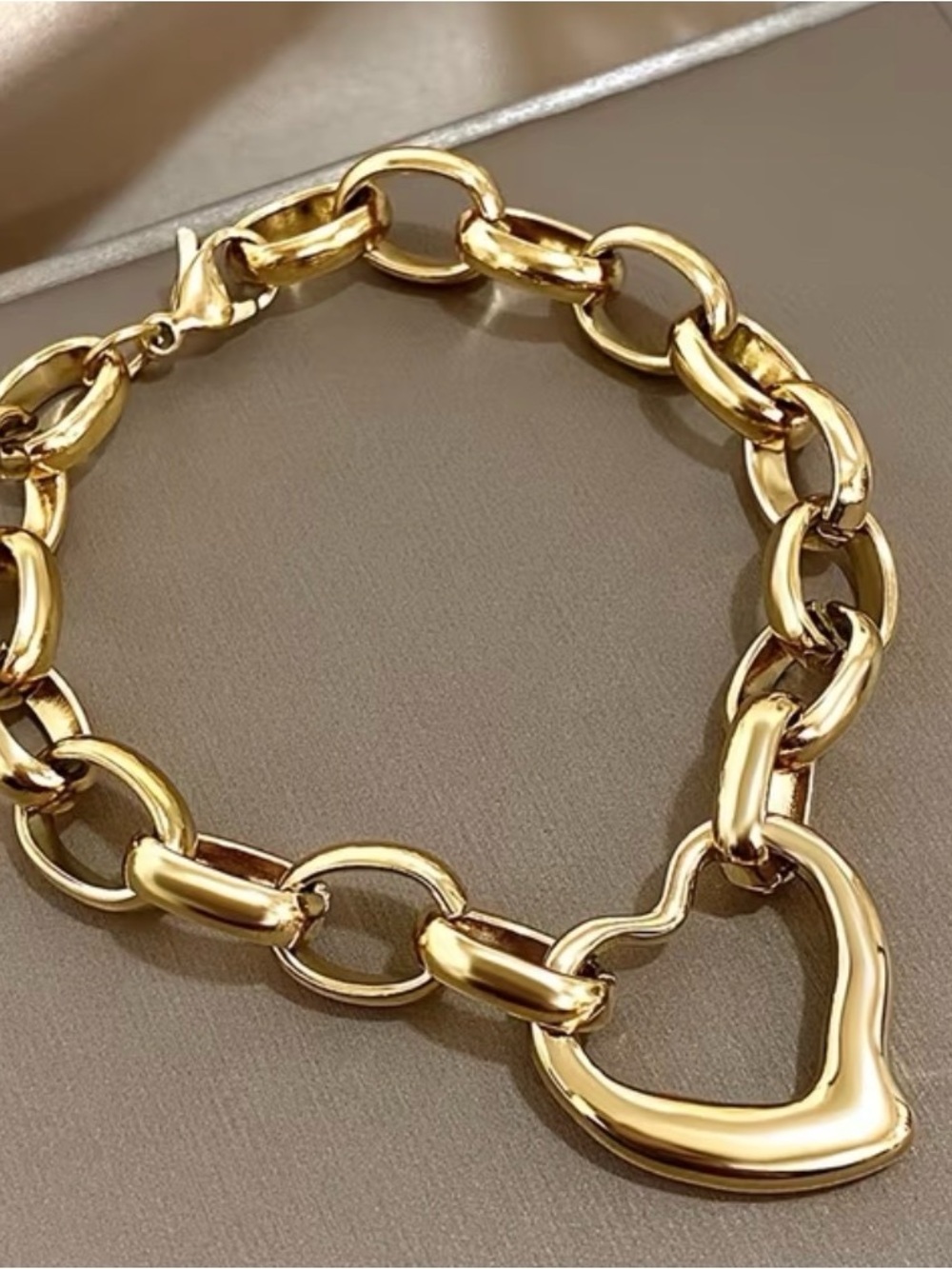 Gold Heart Charm Link Bracelet - Women Jewelry